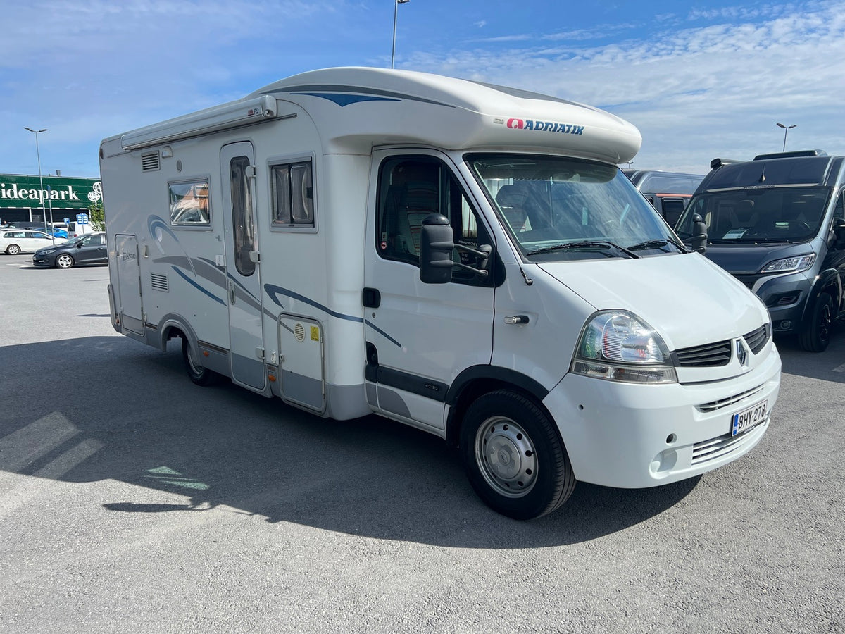 Adria S687 SP Izola