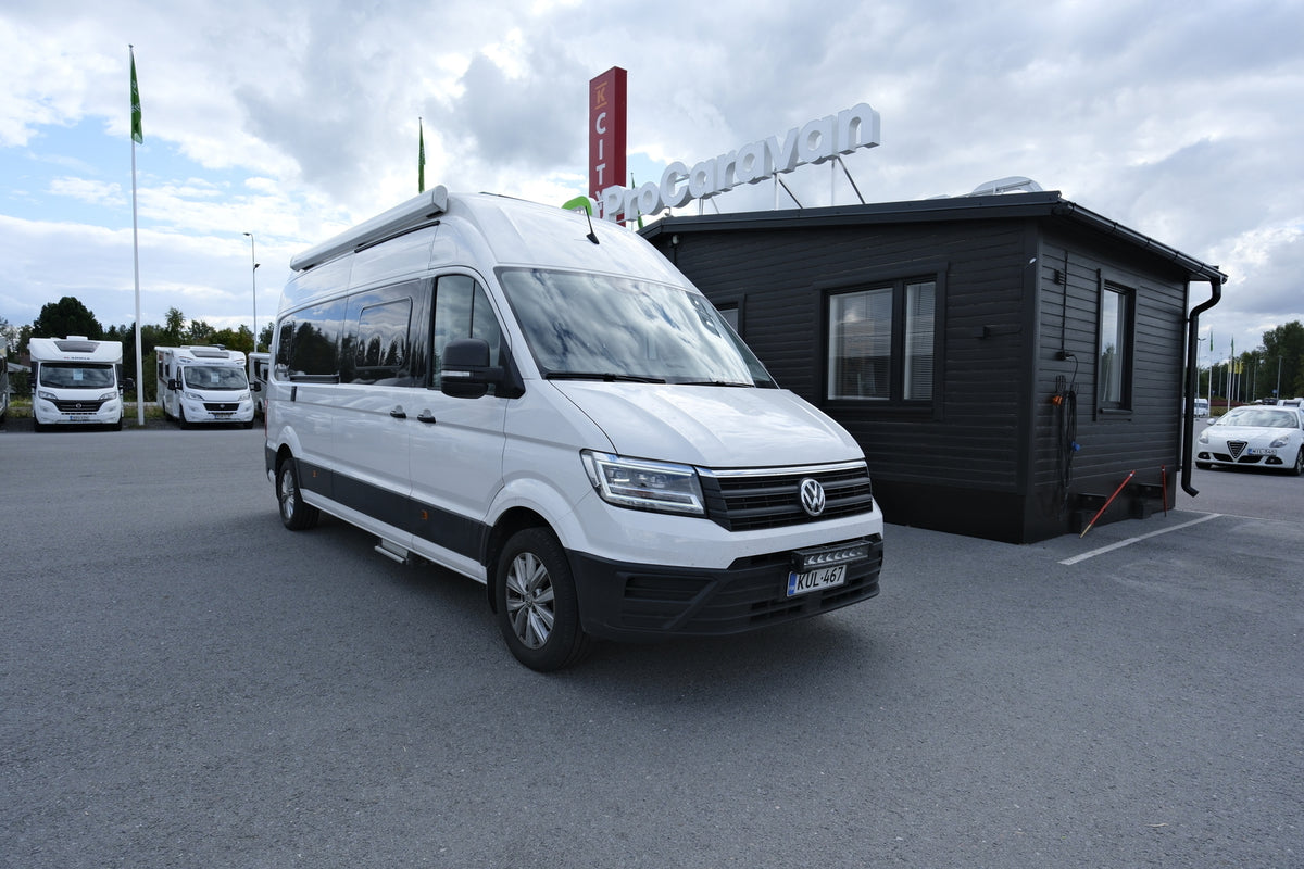 Volkswagen Grand California  680