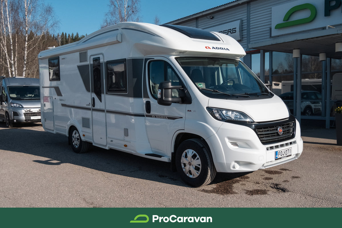 Adria Matrix Plus 670 DC