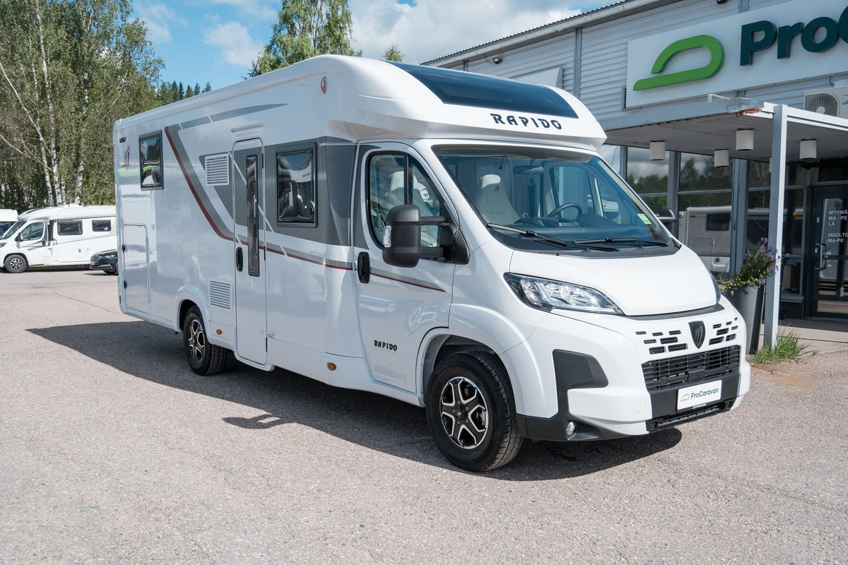 Rapido 696 F
