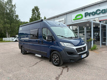 Ladda upp bild till gallerivisning, Roadcar R 600
