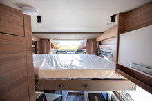 Lataa kuva Galleria-katseluun, Weinsberg CaraCompact Suite MB 640 MEG Edition [PEPPER]
