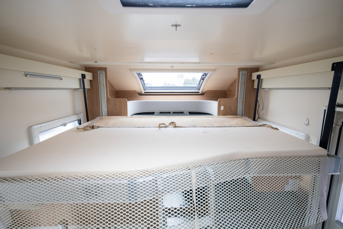 CI Elliot 82 XT