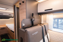 Lataa kuva Galleria-katseluun, Knaus Live Ti 650 MEG Platinum Selection
