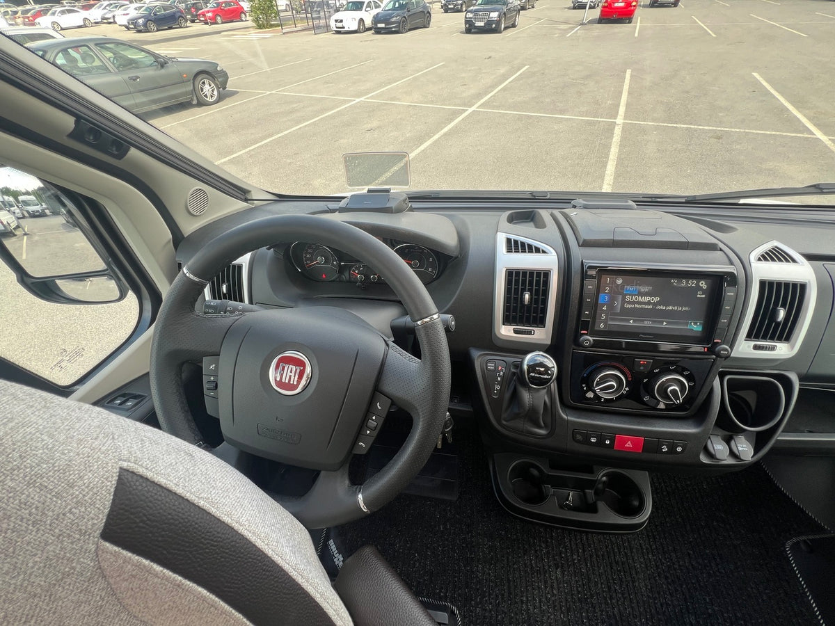 Knaus SKY TI 650 MF 180hv Platinium Selection