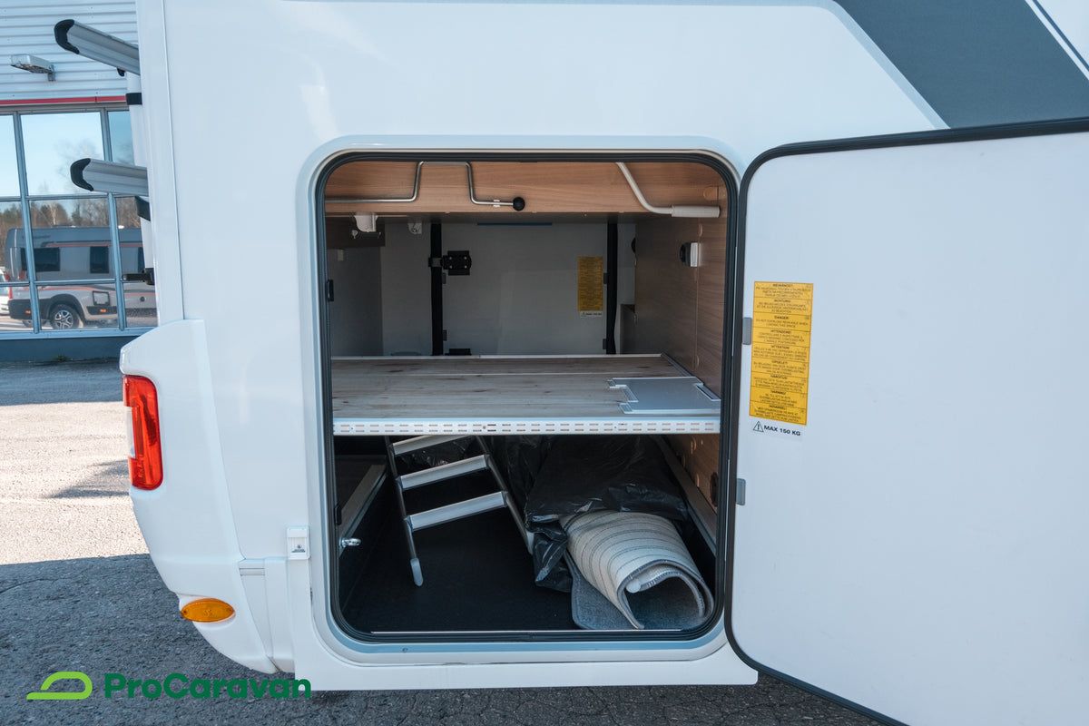 Adria Matrix Plus 670 DC