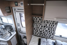 Lataa kuva Galleria-katseluun, Knaus Van Ti 550 MF Vansation

