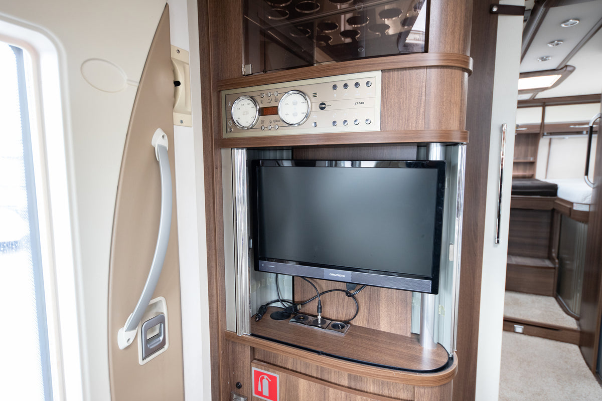 Burstner I 810 Elegance