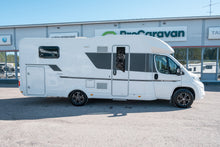 Lataa kuva Galleria-katseluun, Adria Coral S 670 SC

