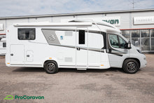 Lataa kuva Galleria-katseluun, Knaus Sky Wave 700 MEG 60 Years
