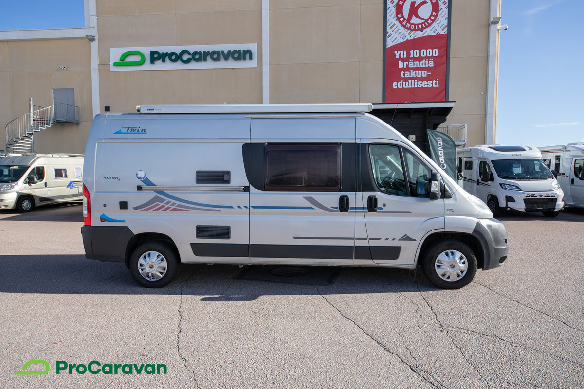 Adria Twin 600