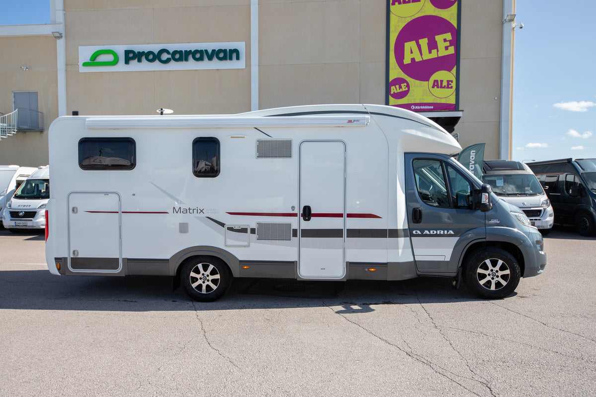 Adria Matrix M 670 SP