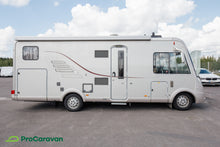Ladda upp bild till gallerivisning, Hymer B 678
