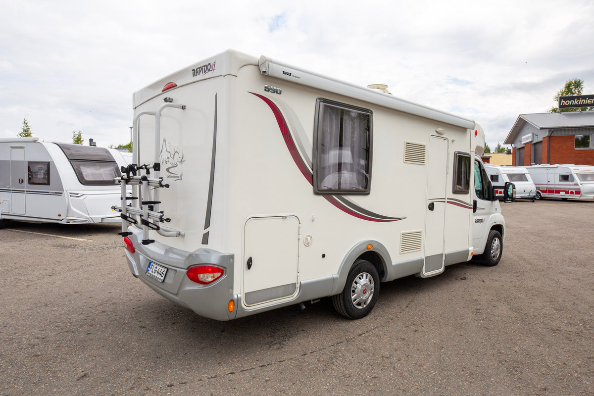 Rapido 690 F