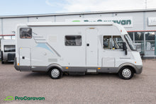 Lataa kuva Galleria-katseluun, Hymer B524
