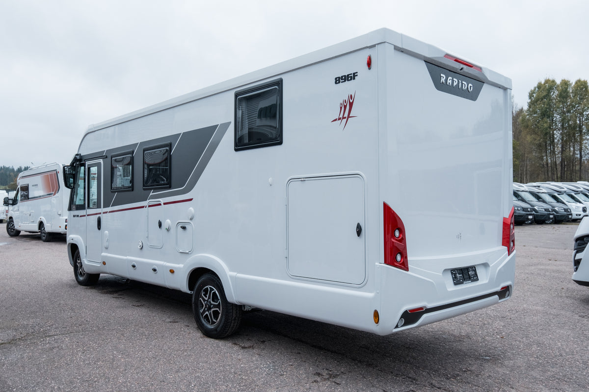 Rapido 896 F