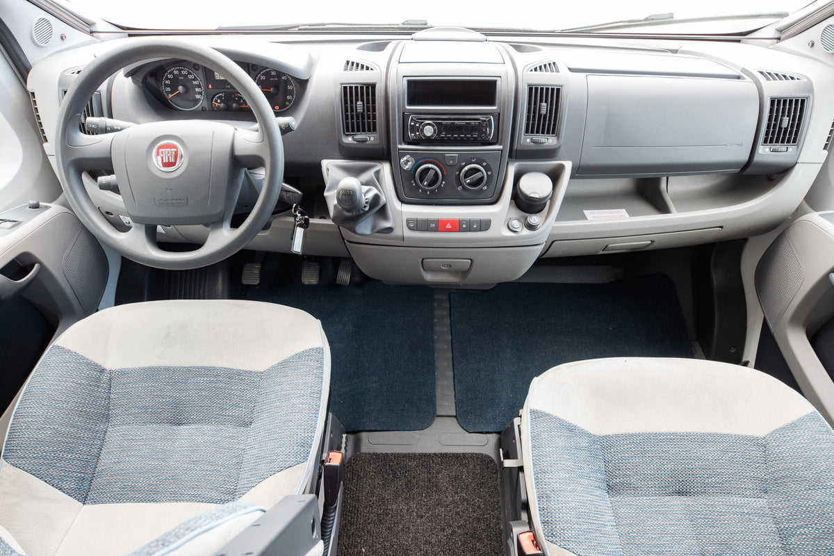 ADRIA Coral S 670SL