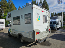Lataa kuva Galleria-katseluun, Knaus Traveller  A 510
