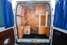 Ladda upp bild till gallerivisning, Casa Car Casa Car
