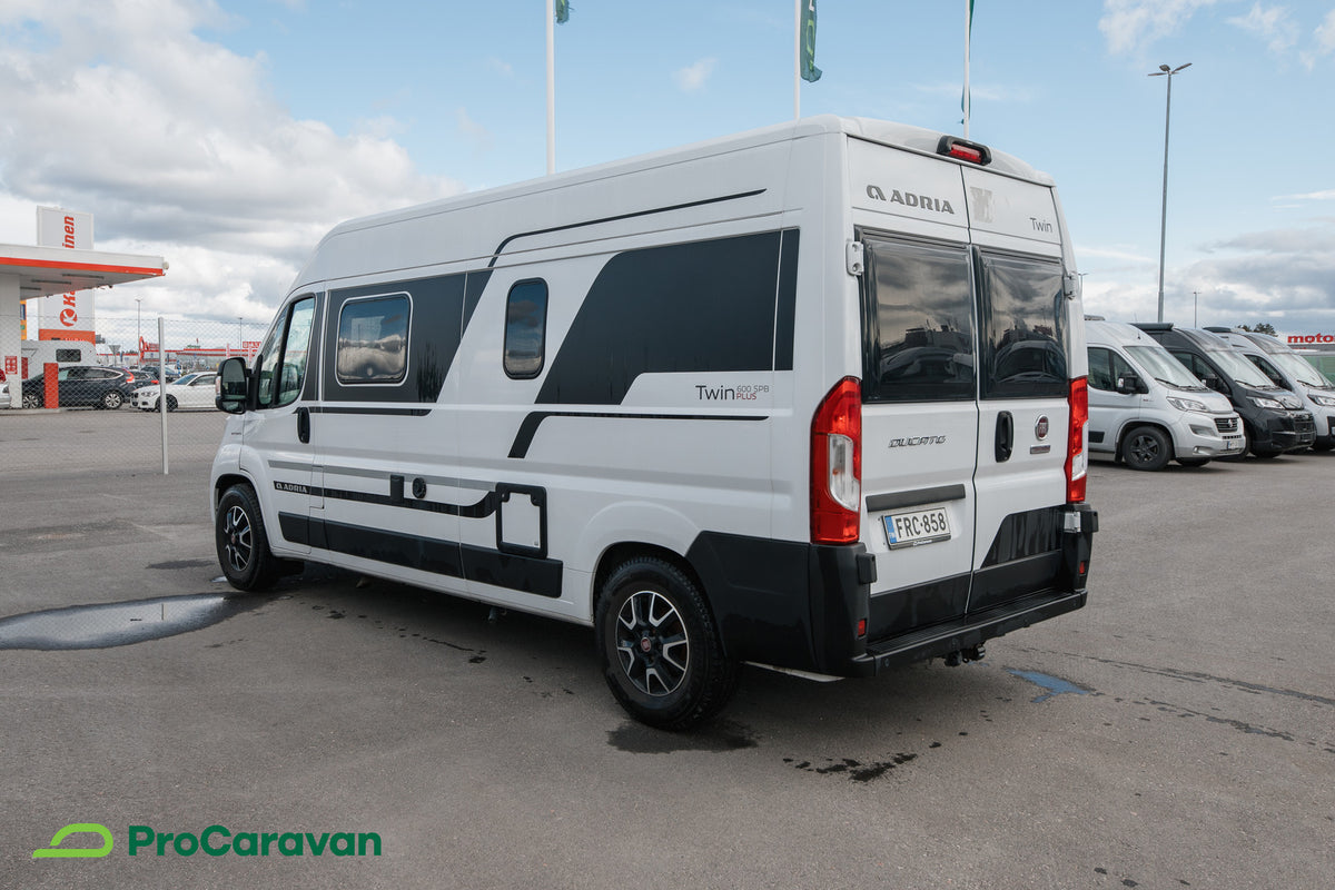 Adria Twin 600 SPB Plus