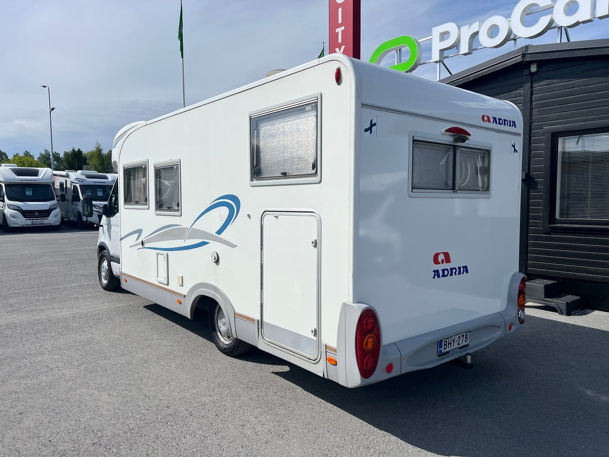 Adria S687 SP Izola