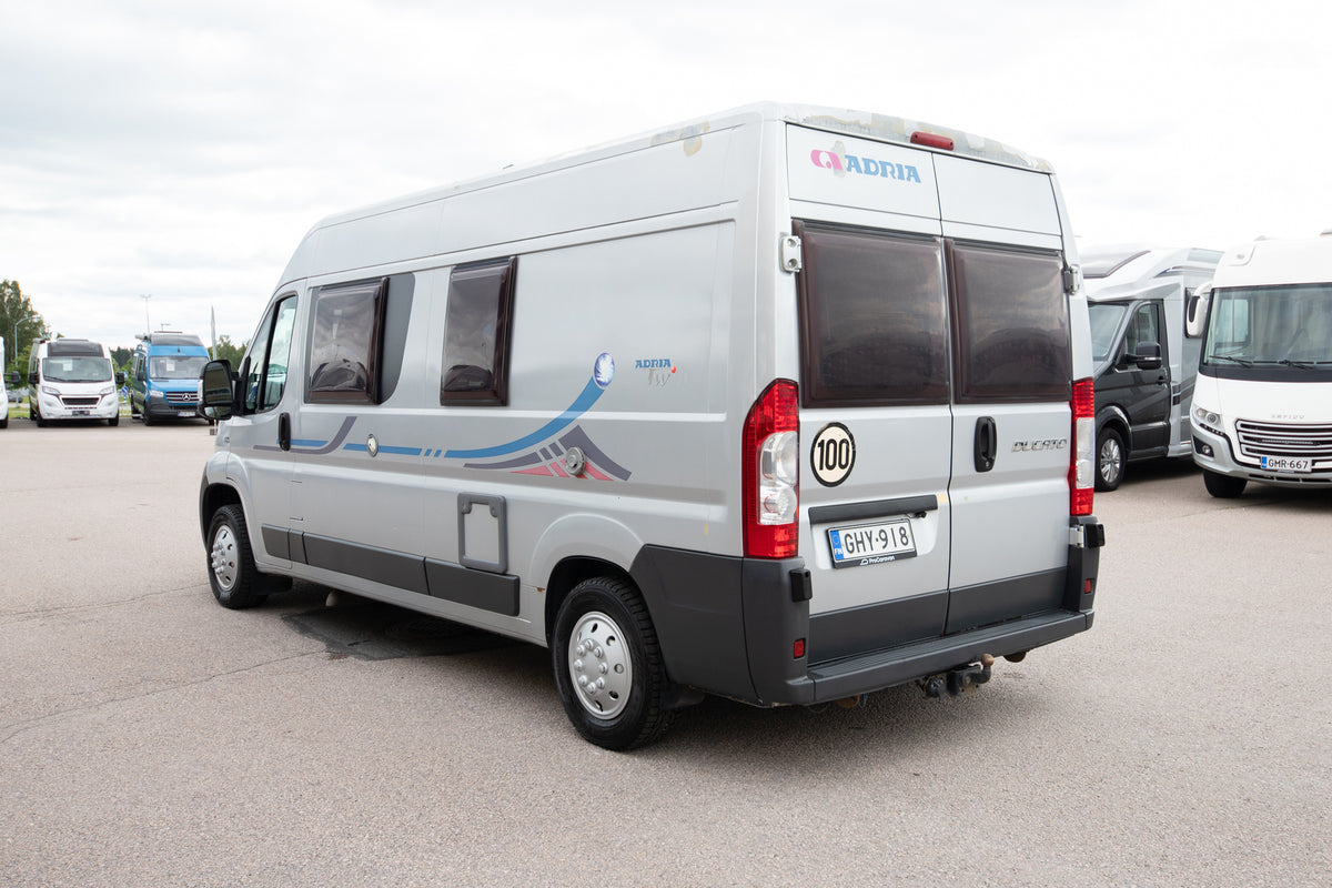 Adria Twin 600