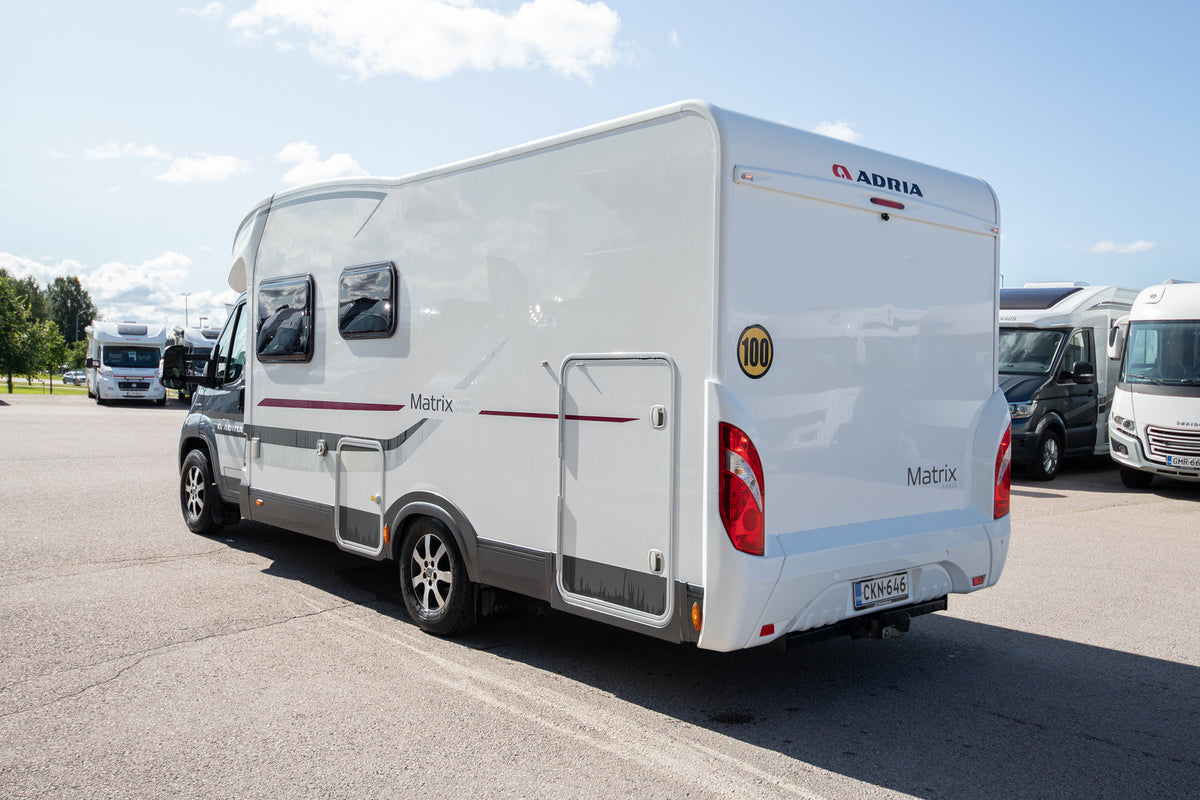 Adria Matrix M 670 SP