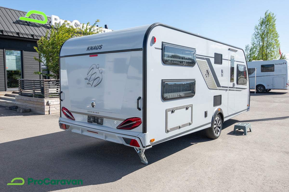 Knaus Südwind Black Selection