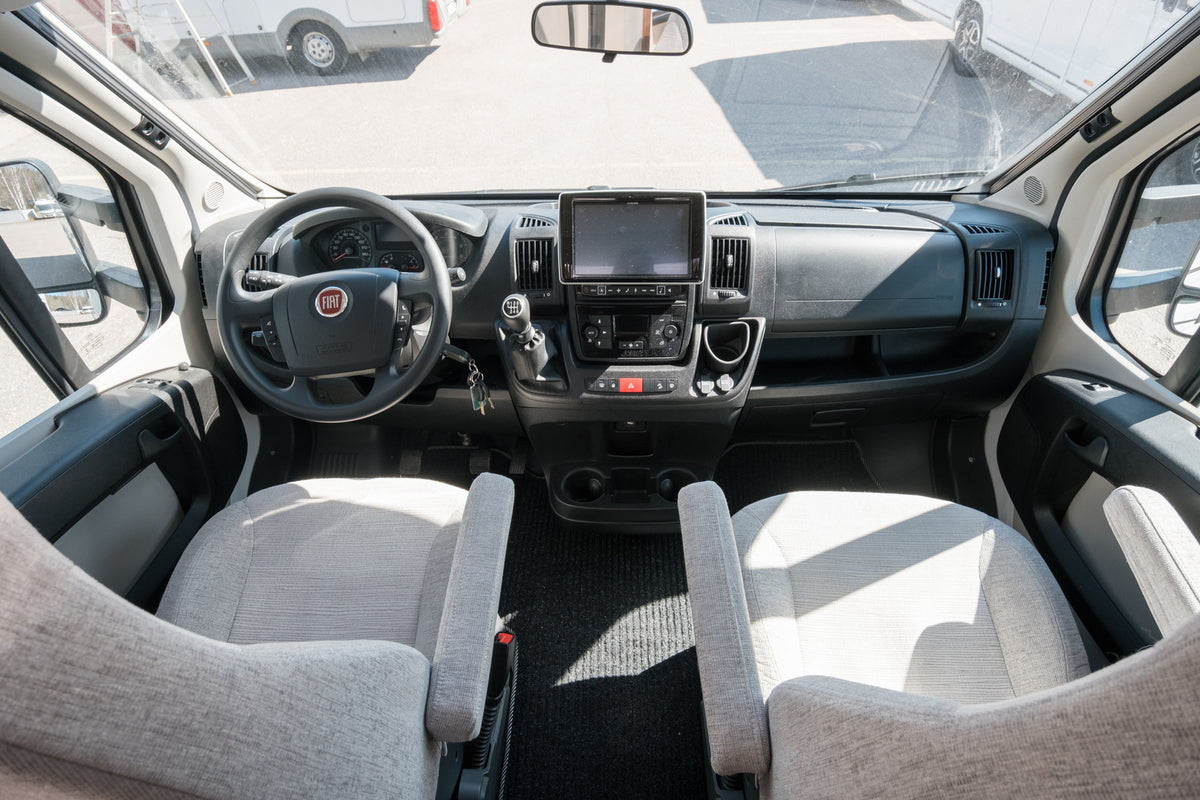 LMC Cruiser T 673G