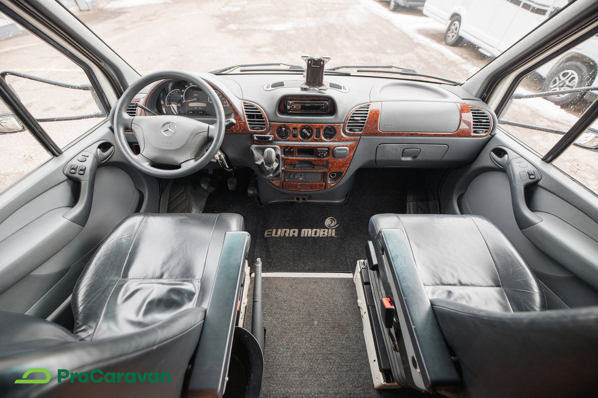 Euramobil Contura 702