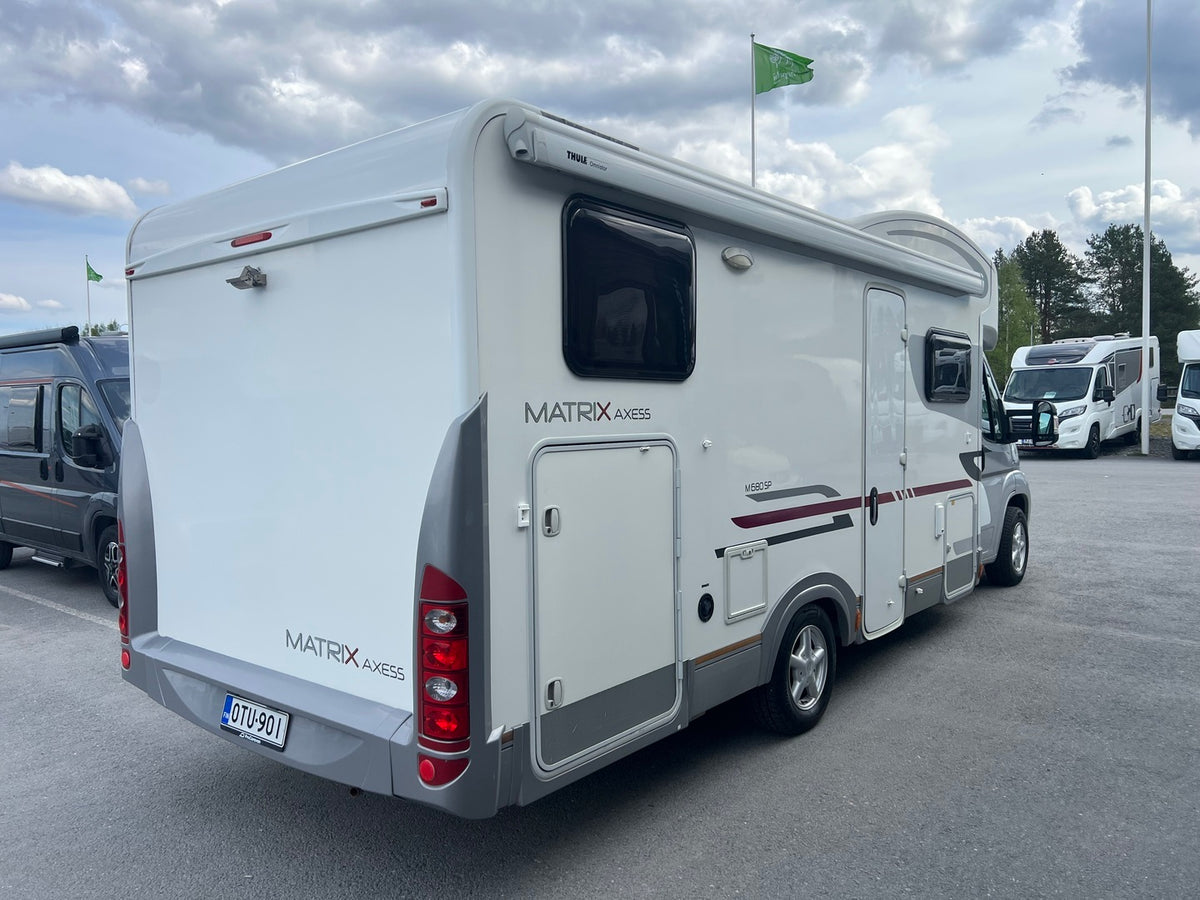 Adria Matrix Axess M 680 SP