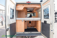 Lataa kuva Galleria-katseluun, Poessl Road Camp
