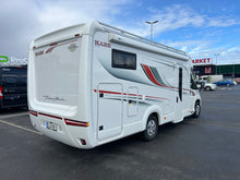 Lataa kuva Galleria-katseluun, Kabe Travel Master C 740 LGB
