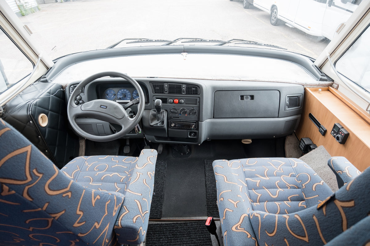 Hymer B 544