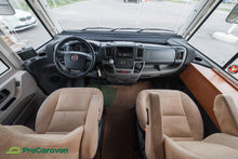 Ladda upp bild till gallerivisning, Hymer B 678
