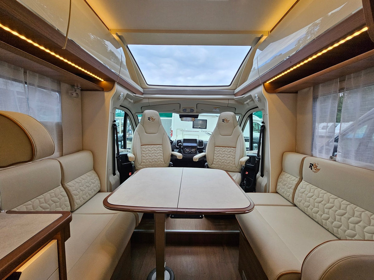 Rapido 696F R65 Edition