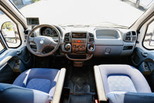 Ladda upp bild till gallerivisning, Adria Coral 590 DS
