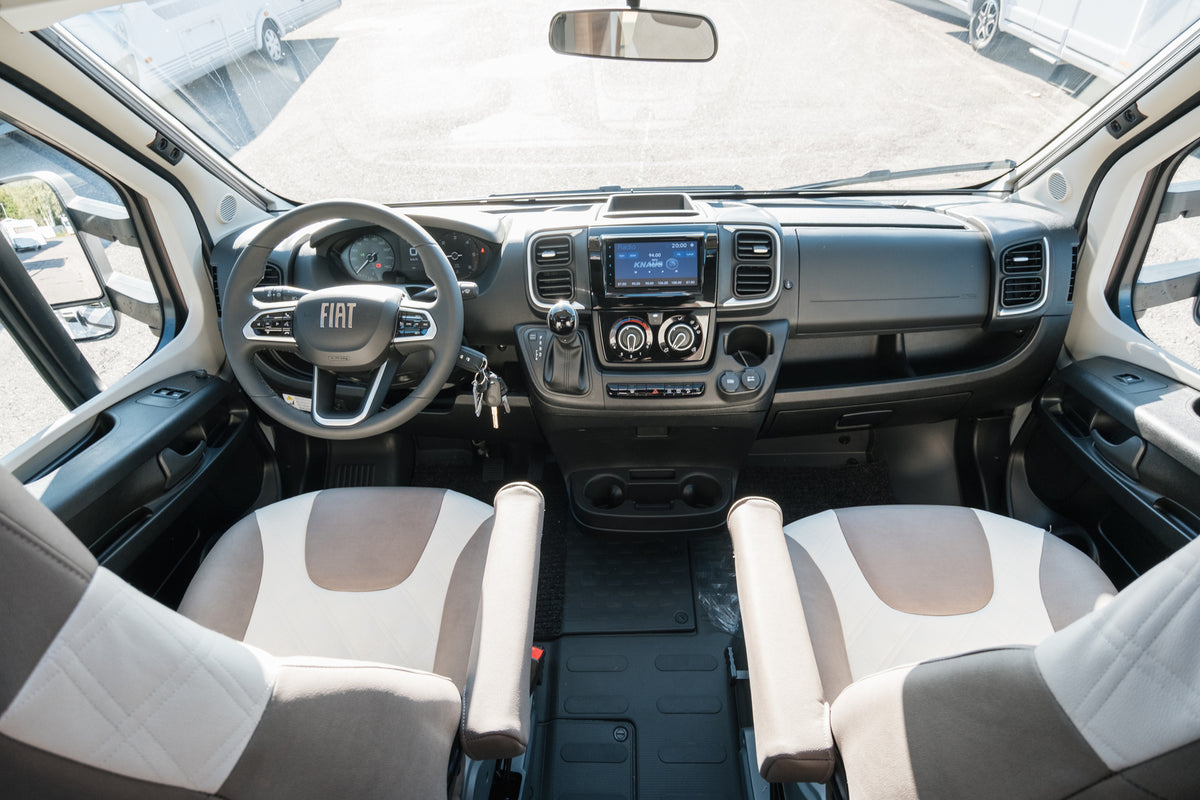 Knaus Live Ti 650 MEG Platinum Selection