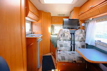 Ladda upp bild till gallerivisning, Adria Coral 590 DS
