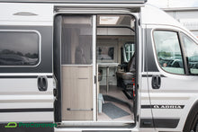 Lataa kuva Galleria-katseluun, Adria Twin 640 SLB Plus
