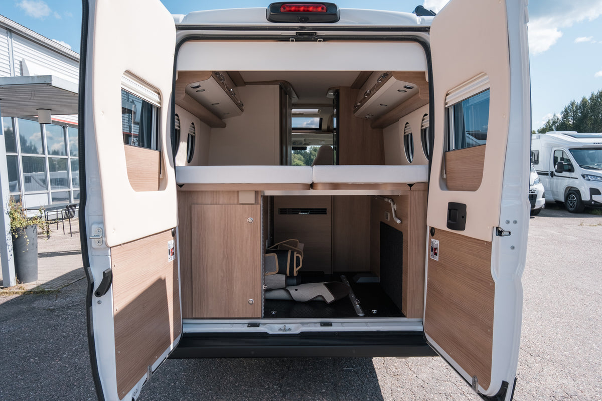 Carthago Malibu Van 640 LE Charming GT
