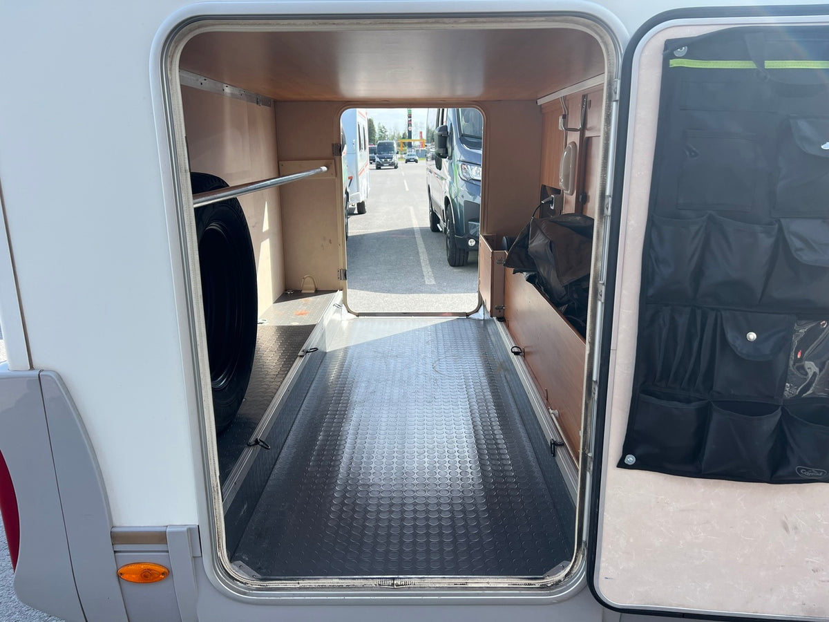 Adria S687 SP Izola
