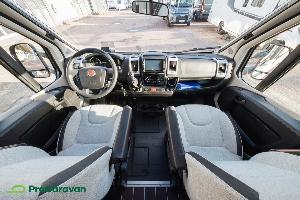 Knaus Sky TI 650 MF Platinum Selection