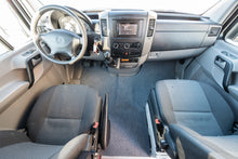 Ladda upp bild till gallerivisning, Mercedes-Benz Sprinter
