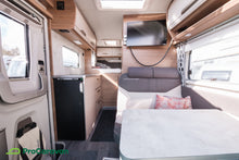 Lataa kuva Galleria-katseluun, Knaus Tourer Van 500 MQ Vansation
