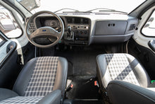 Lataa kuva Galleria-katseluun, Dethleffs A 5832
