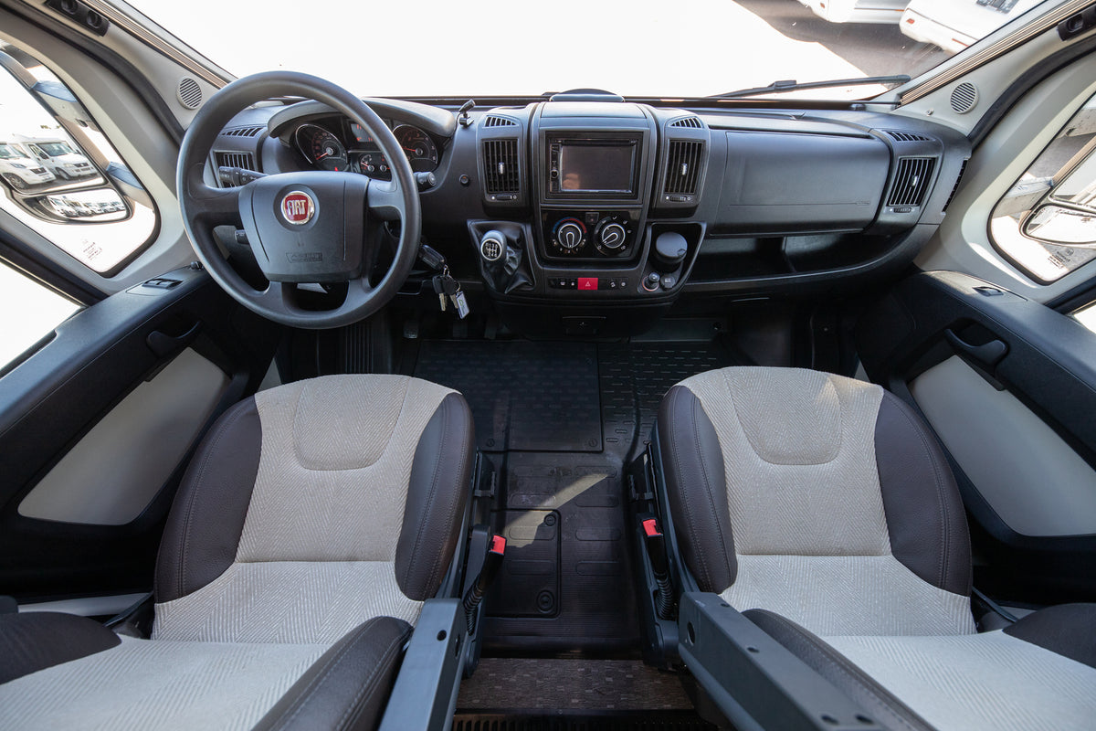 Adria Matrix M 670 SP