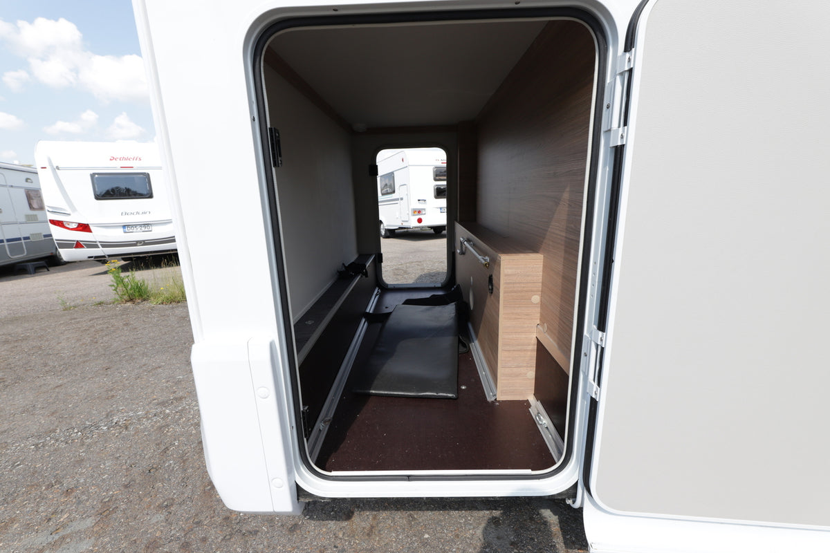 Weinsberg X-Cursion Van 500 MQ Edition [PEPPER]