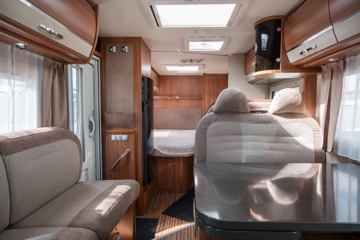 Adria Coral S 680 ST