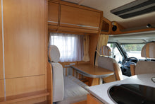 Lataa kuva Galleria-katseluun, Hymer Tramp T 572 CL

